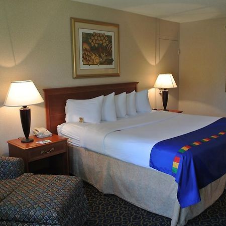 Park Inn By Radisson Harrisburg West Mechanicsburg Room photo